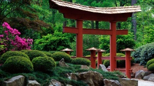 torii-gate-japanese-garden[1]